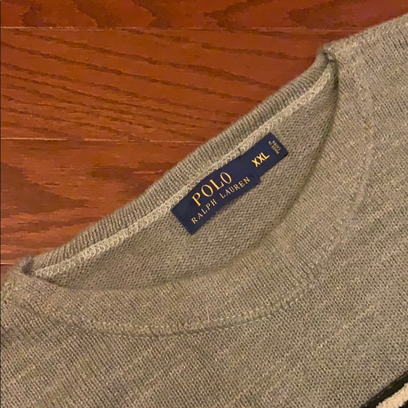 Detailed Varsity “P” sweater - Picture 3 of 4